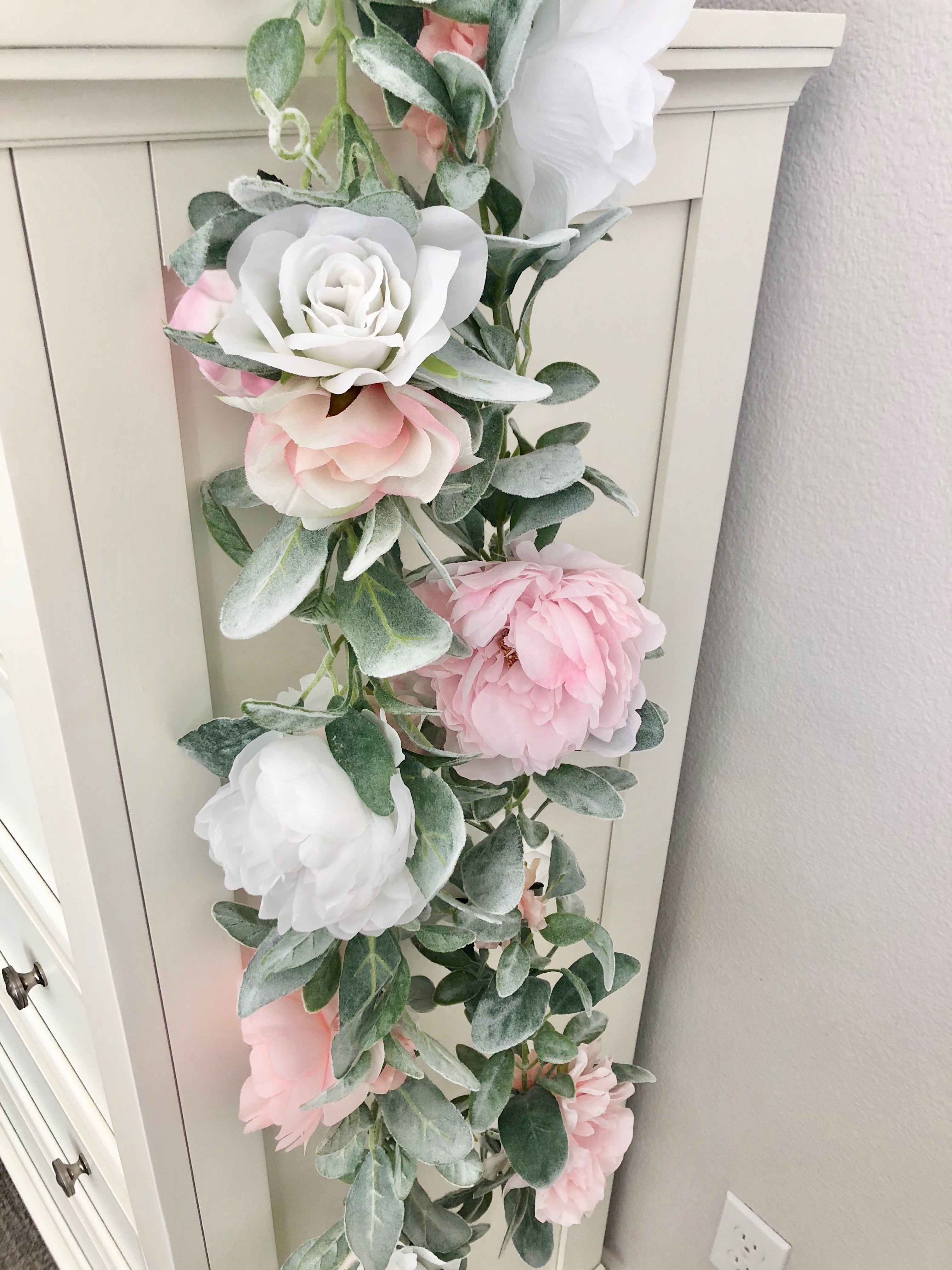 3-6 Felt flower WALL GARLANDS / large greenery decor / floral nursery / yellow lavender 2024 / blush pink / custom colors length / handmade bloom