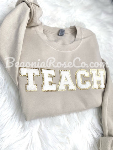 ARMY WIFE Letter Patch Sweatshirt
