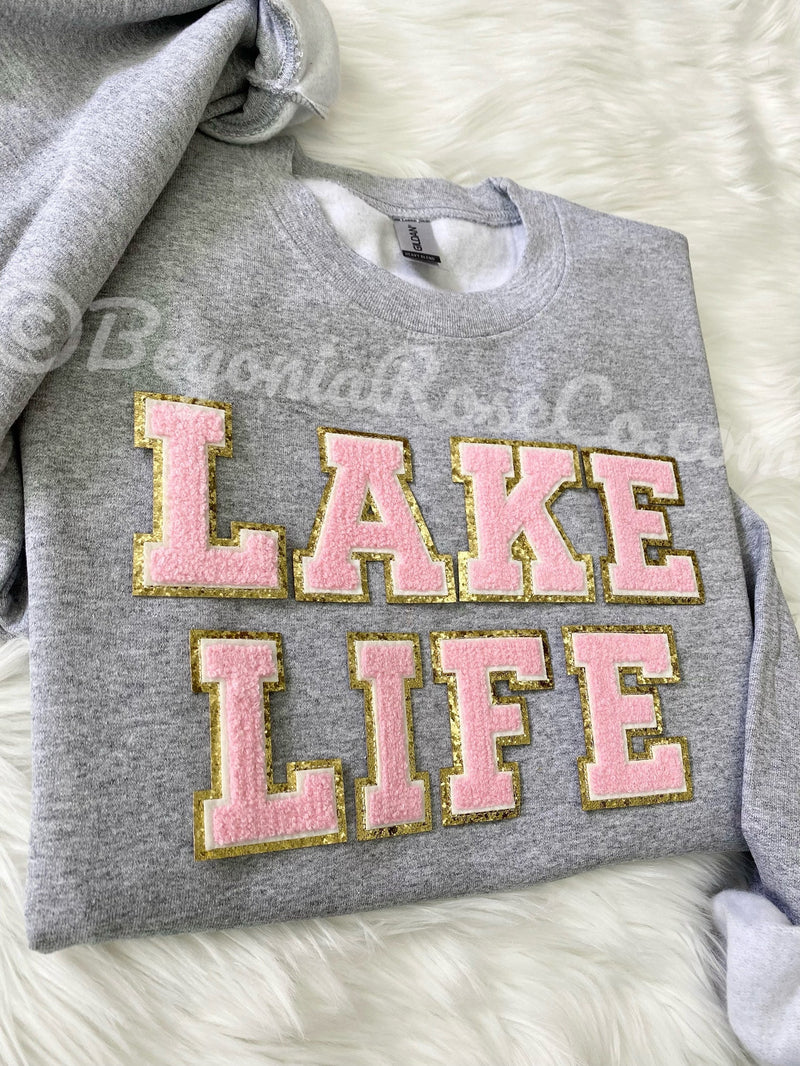 LAKE LIFE Letter Patch Sweatshirt